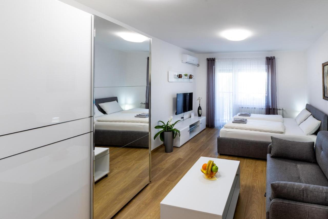 Mb Apartment Subotica Exterior photo