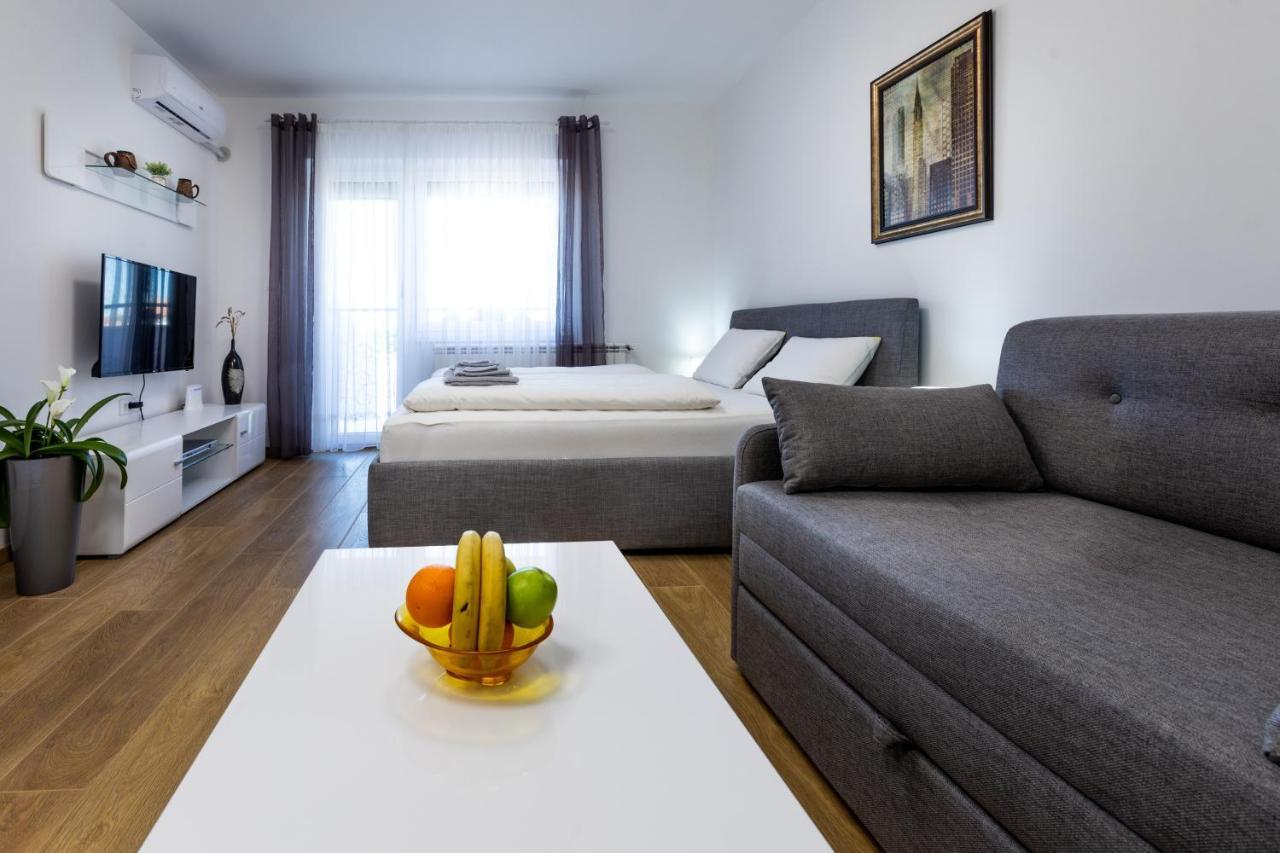 Mb Apartment Subotica Exterior photo